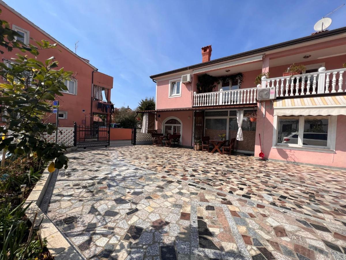 Apartments Tereza Novigrad Istria Extérieur photo