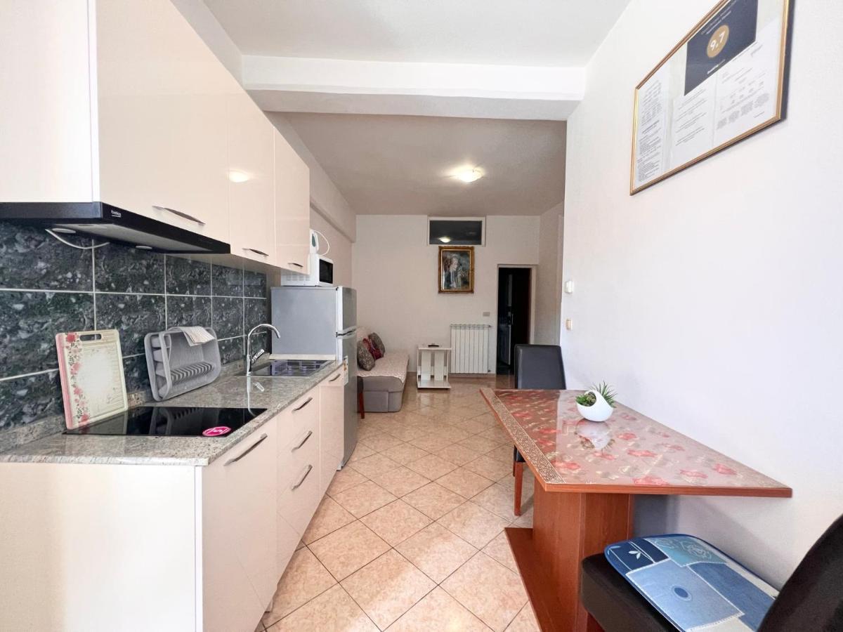 Apartments Tereza Novigrad Istria Extérieur photo